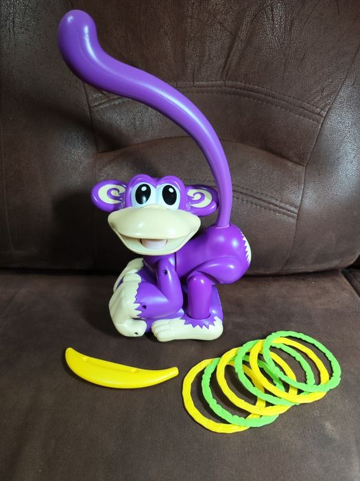 Озорная интерактивная обезьянка Чики оригинал Hasbro