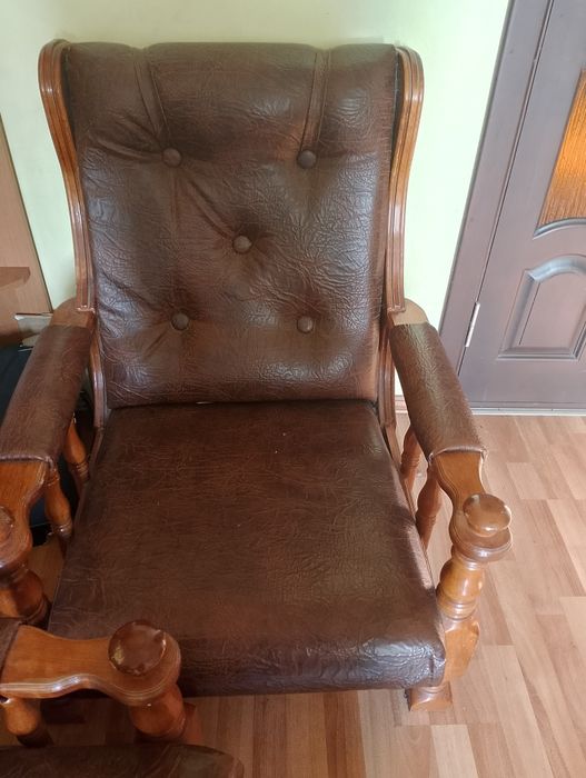 Продам б.у комплект не розбірний.ручної роботи.самовивіз.7500