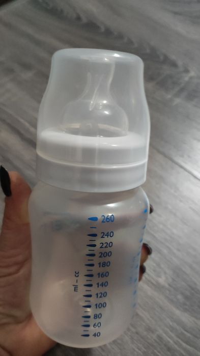 Подогреватель Chicco и бутылочки Avent