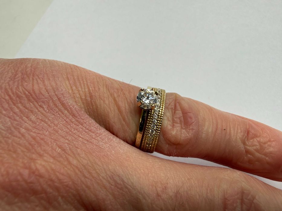 piękny złoty pierścionek p. 585 / 14 karatów, r. 15