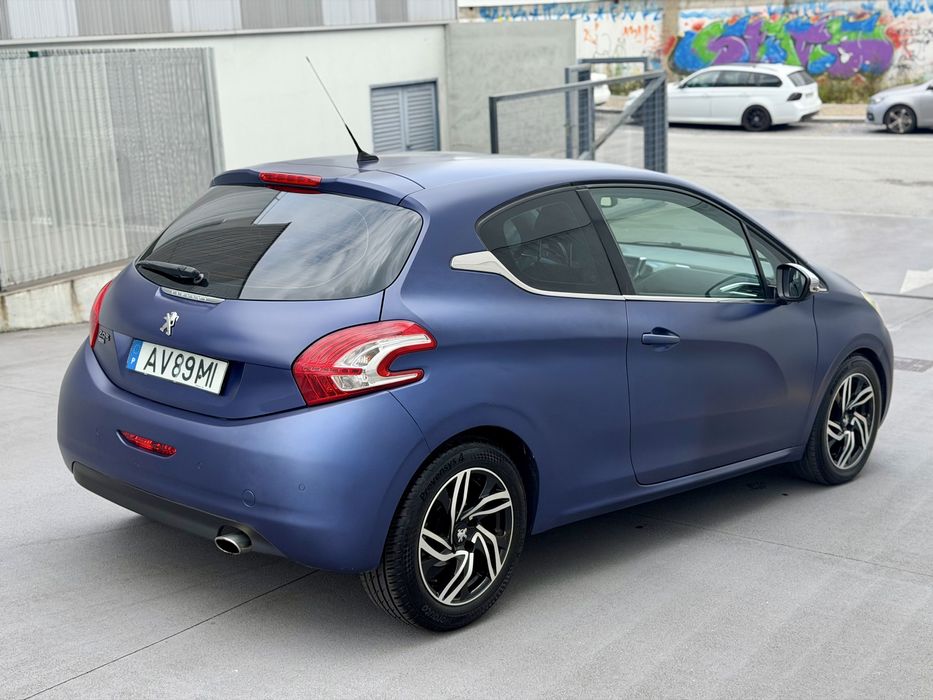Peugeot 208 1.6 hdi Allure