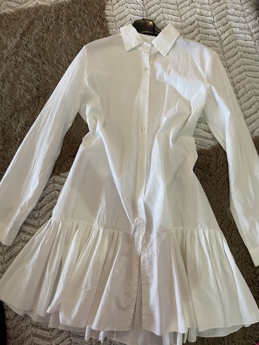 Сукні, коктельні, повсякденні, гортай карусель