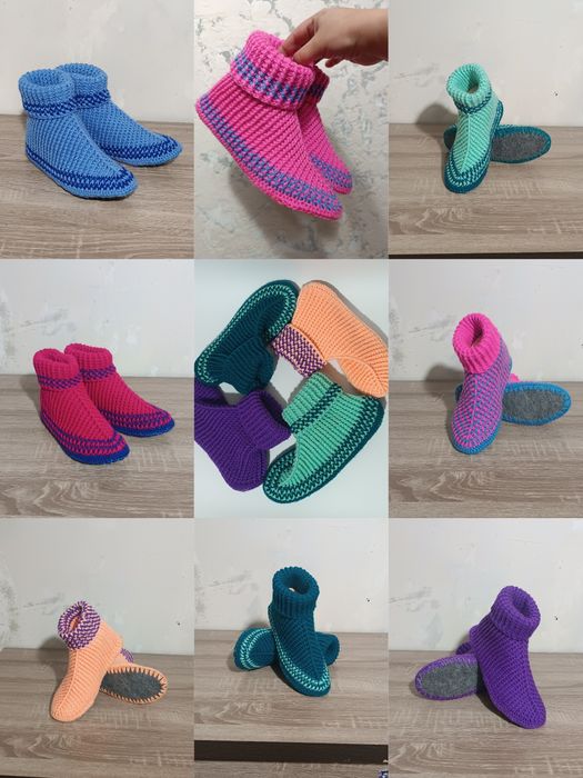 Вязаные тапочки, вязаные носки, в'язані капці, в'язані шкарпетки.