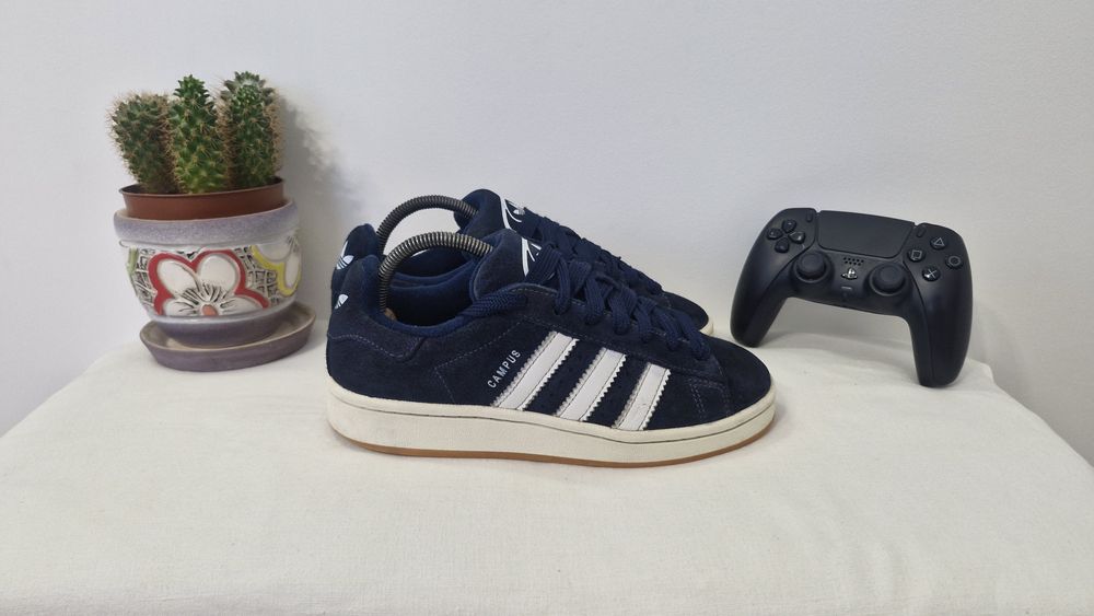 Кросівки Adidas Campus.Розмір 39