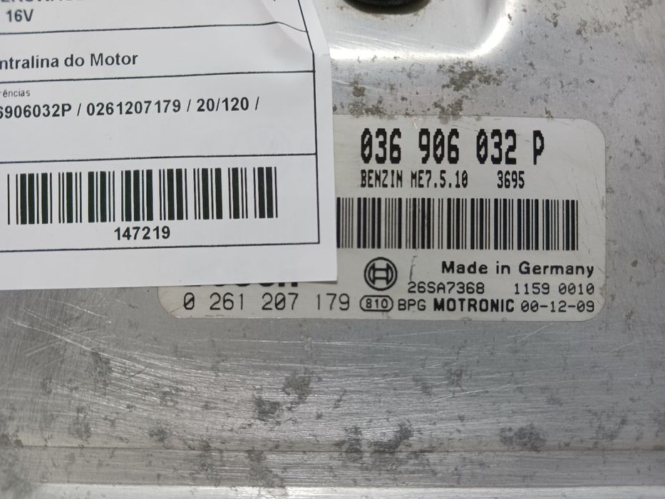 Centralina motor / ECU VOLKSWAGEN Golf IV (1J1)