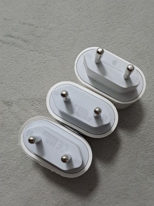 Сетевые зарядныо устройство Apple 20W USB-C Power Adapter