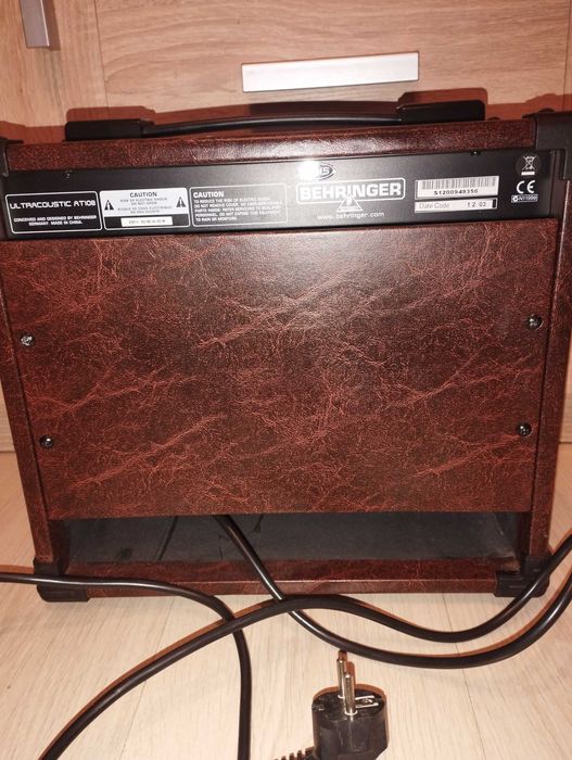 Wzmacniacz gitarowy do akustyka