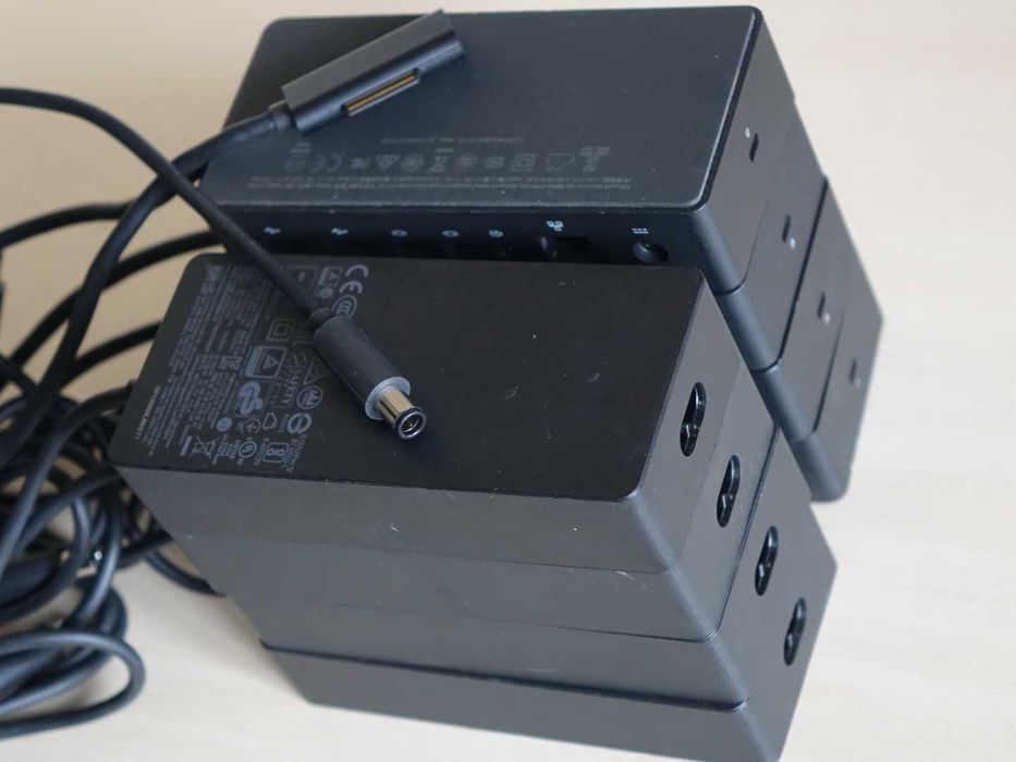 Док-станция Microsoft surface dock 1661 + Блок питания 1749 90W + Шнур