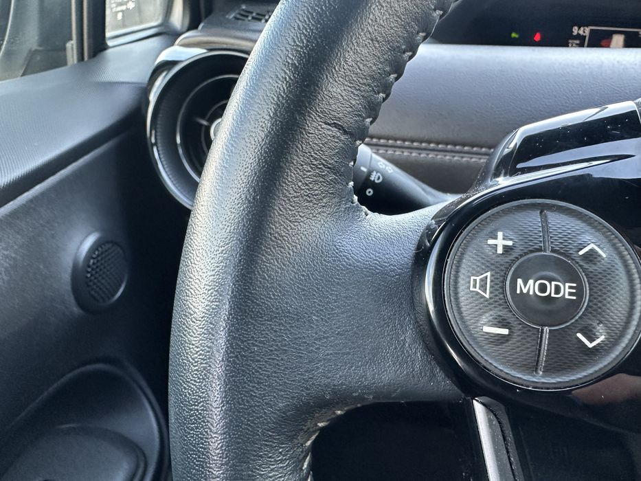 4л/100 км! Toyota AQUA 1.5 гібрид CROSSOVER 2019 рік 13800$