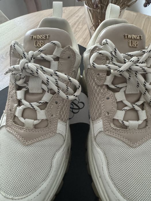 Sapatilhas Twyset 38