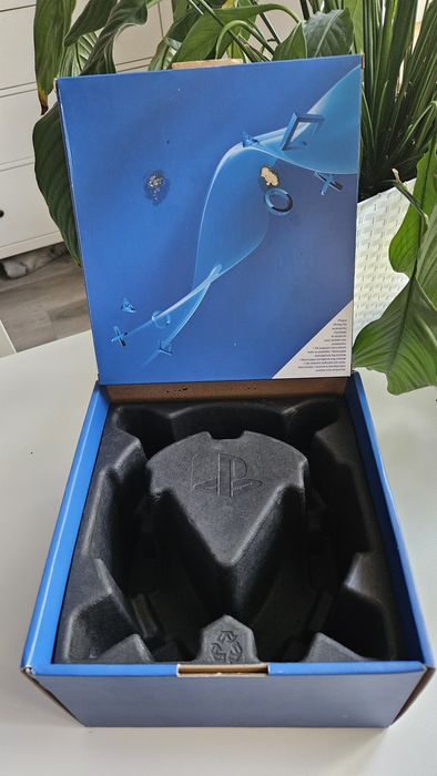 Kompletne pudełko po Sony PlayStation Wireless Headset 2.0