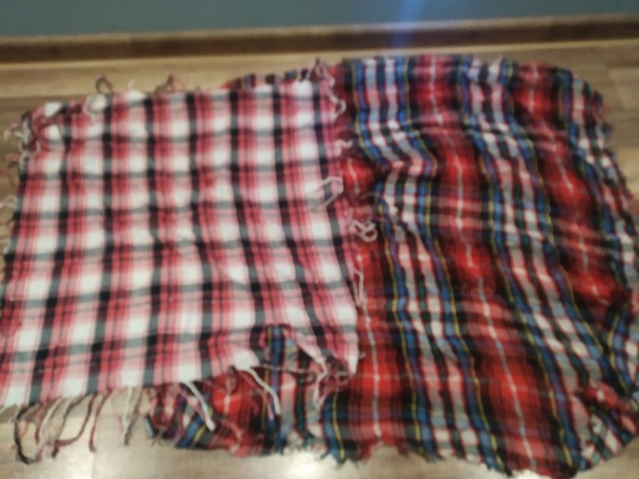 Szale, apaszki,chusty krata.