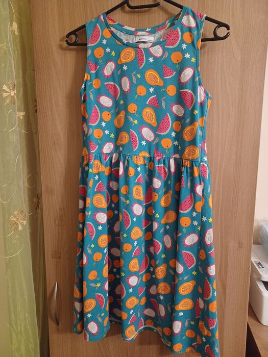 Sukienka Reserved 158cm