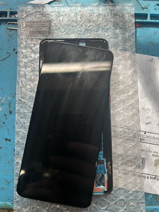 Poco f2 pro дисплей (знатий оригінал)