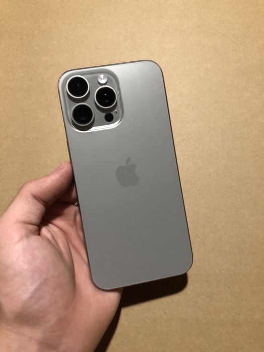 iPhone 15 Pro Max 1T е-сим