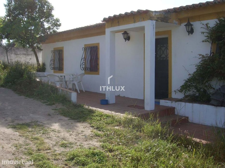 Quinta com 16.000 m2 com Moradia T1 em Elvas | Alentejo | Portugal