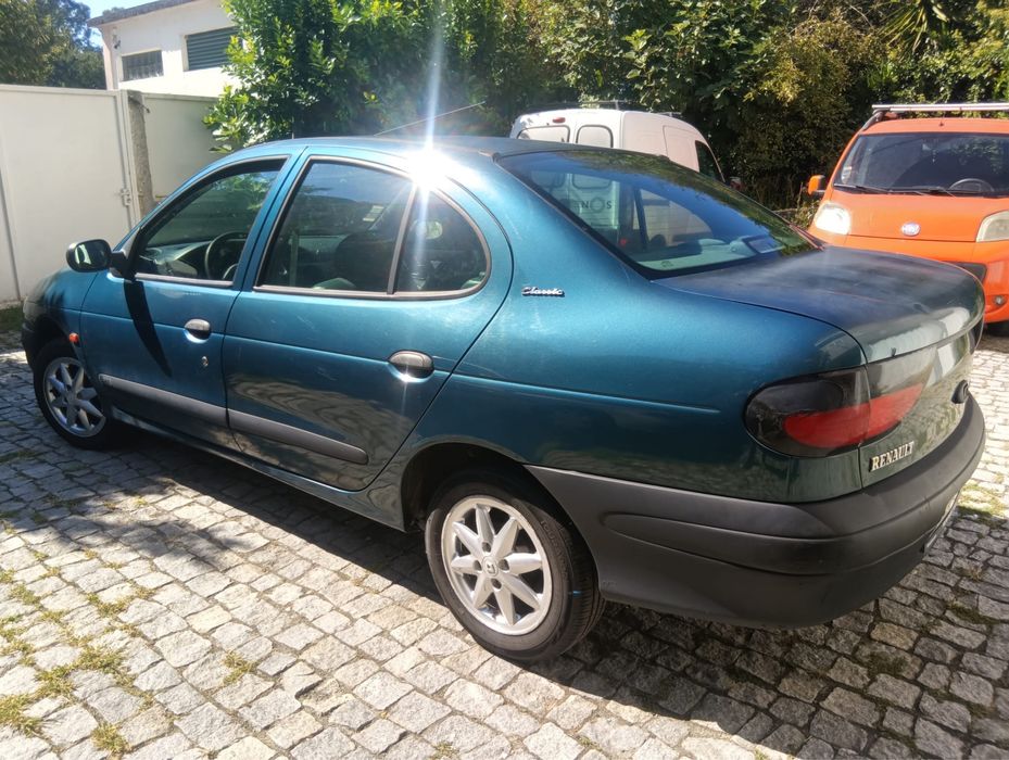 Renault megane classic 98 gasolina foto 3