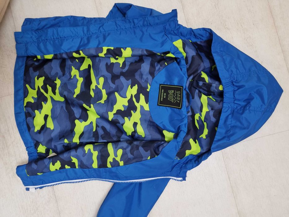 Kurtka wiatrówka Reserved r. 80