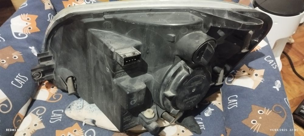 Ótica/Farol Direito Citroen Berlingo