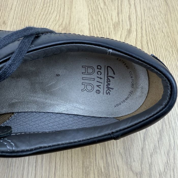 Оригінальні шкіряні туфлі Clarks air active