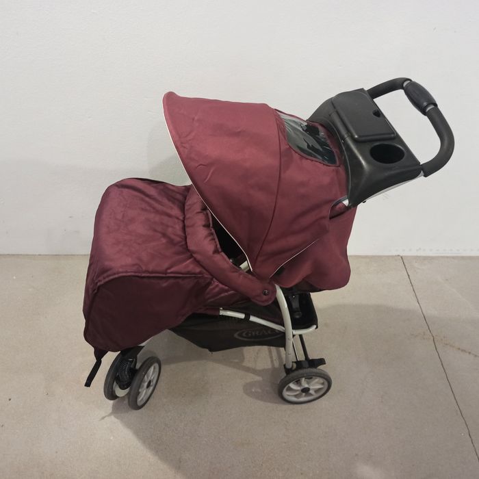 Sprzedam wózek spacerowy