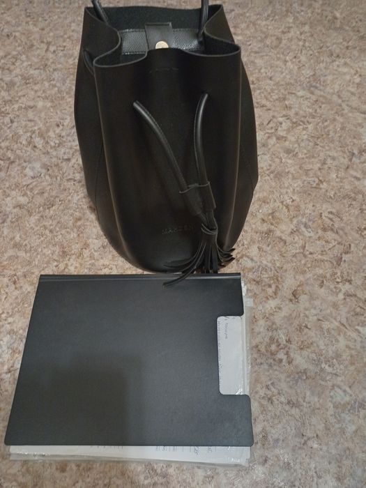 Сумка рюкзак через плечо  из качественного кожзама