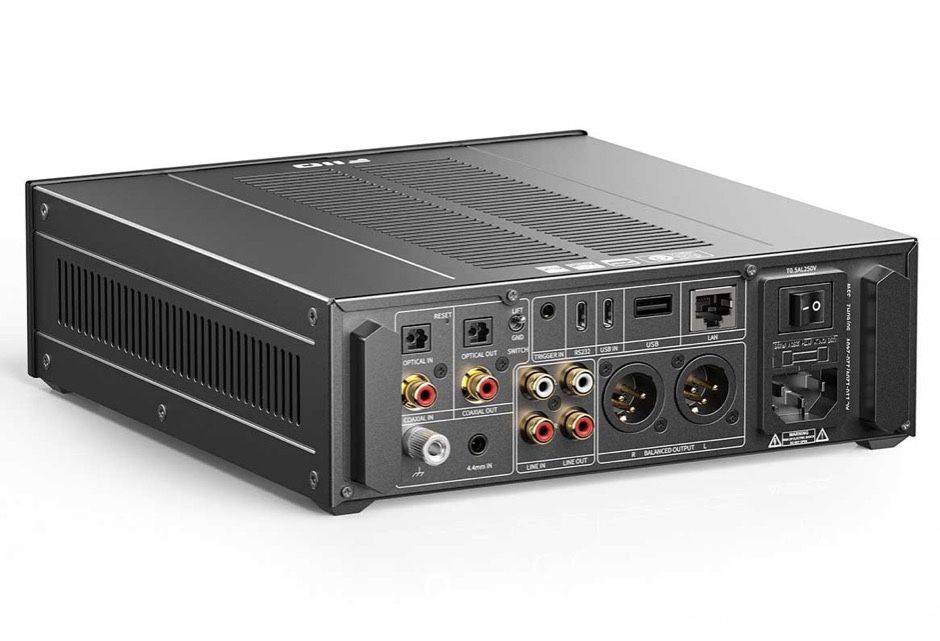 FiiO K17 - amplificador/DAC para Headphones