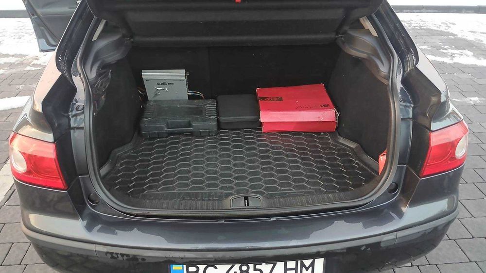 Renault Laguna 2 1.9 дизель 2005 року