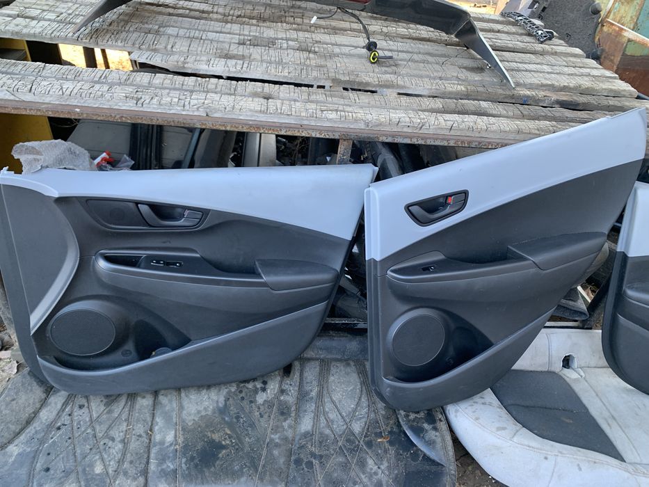 Хюндай Кона 2020року карта дверей