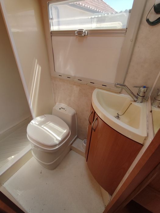 Autocaravana Pilote Pacific J8 2.8 JTD 127cv