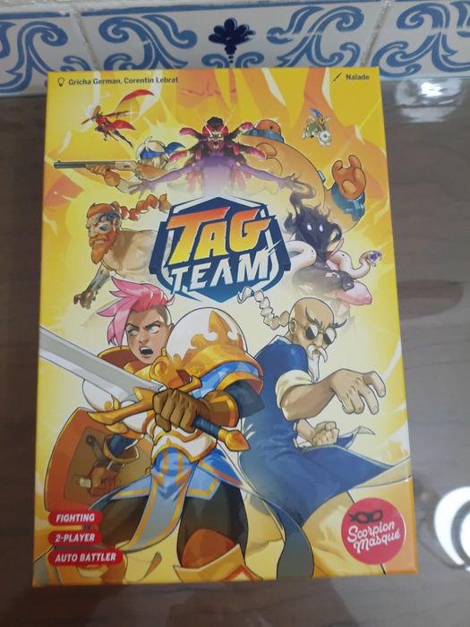 Jogo de Tabuleiro Tag Team