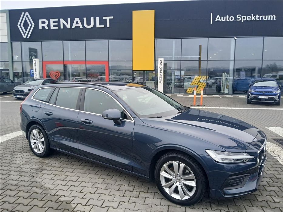 Volvo V60 oferta dealera/FV23/ Momentum B4 Pro aut, ACC, skóra, LED, el. klapa