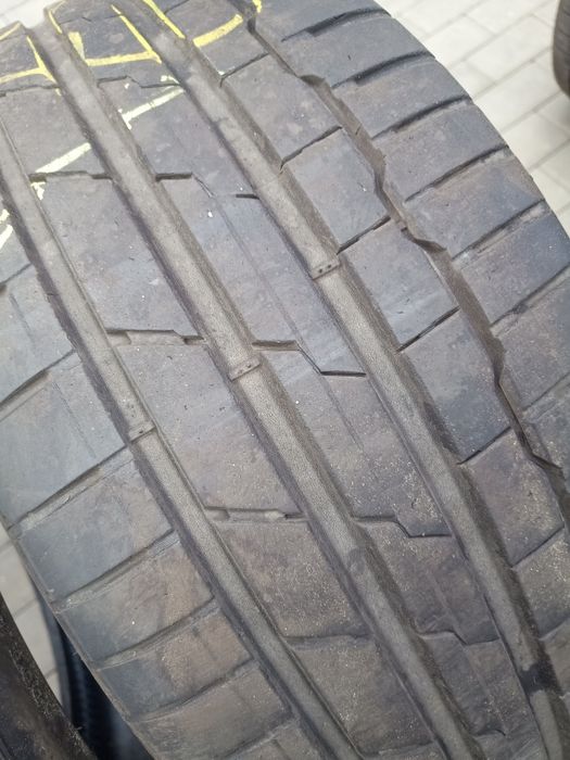 Opony letnie 245/35/20 2szt