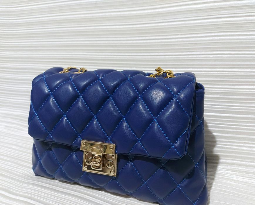 Стильная женская стеганая сумка