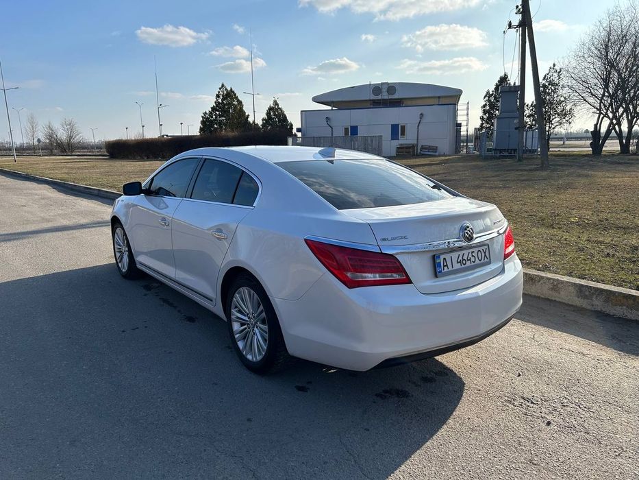 Buick Lacrosse 2.4 hybrid 2014