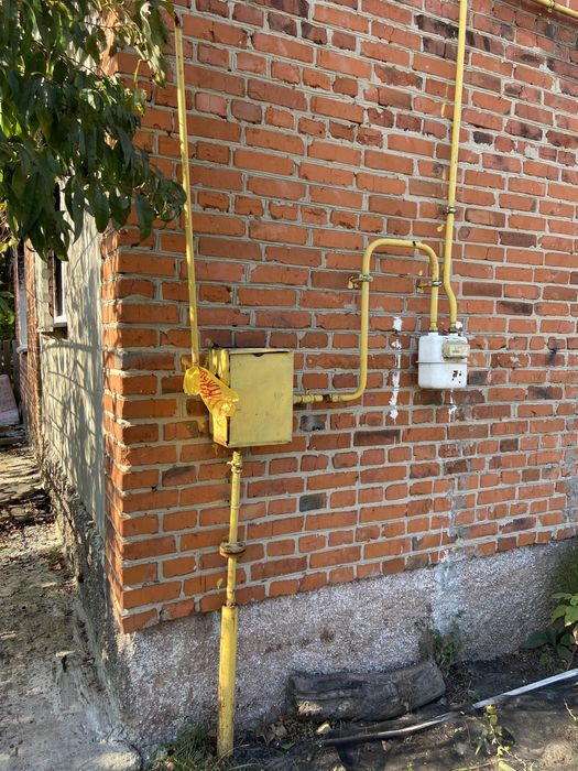 Продажа ділянки з будинком