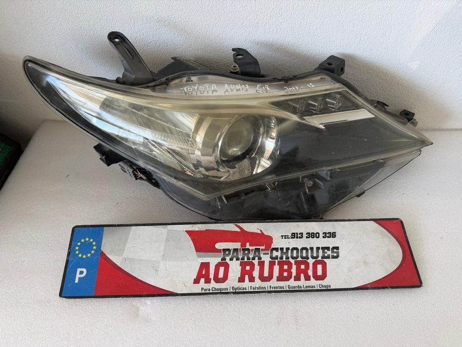 farol drt toyota auris e18 2012-15