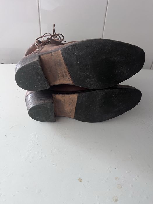Botas em pele feitas por medida