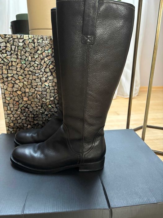 Długie kozaki marki Ecco