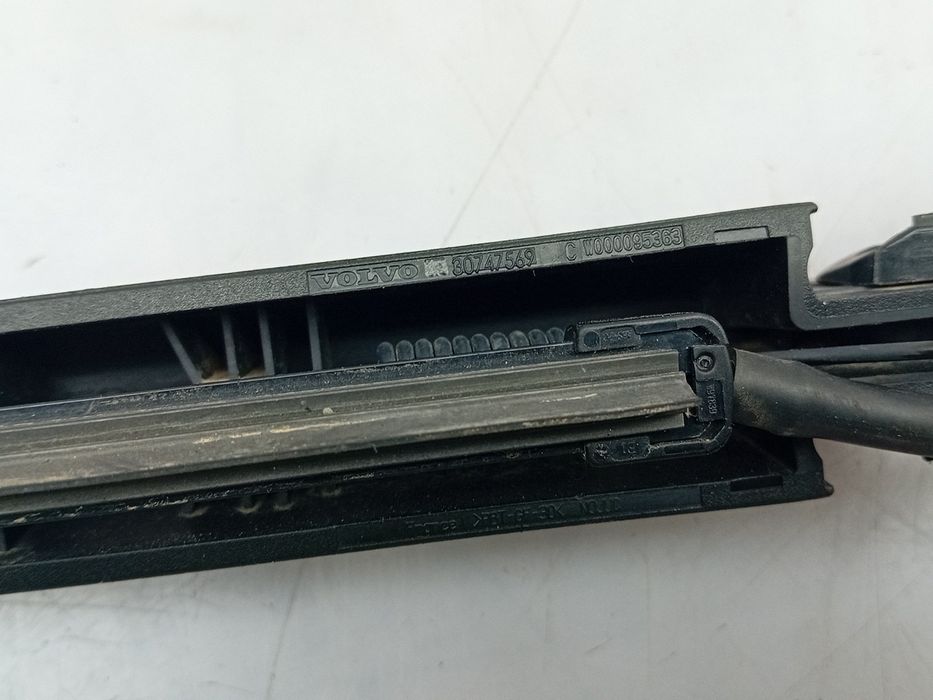 Haste / braço de escova limpa vidros trás VOLVO V60 II Cross Country (