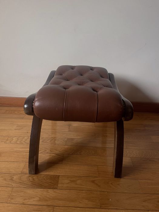 Cadeira de Baloiço Vintage em Pele Castanha com Banco de Apoio