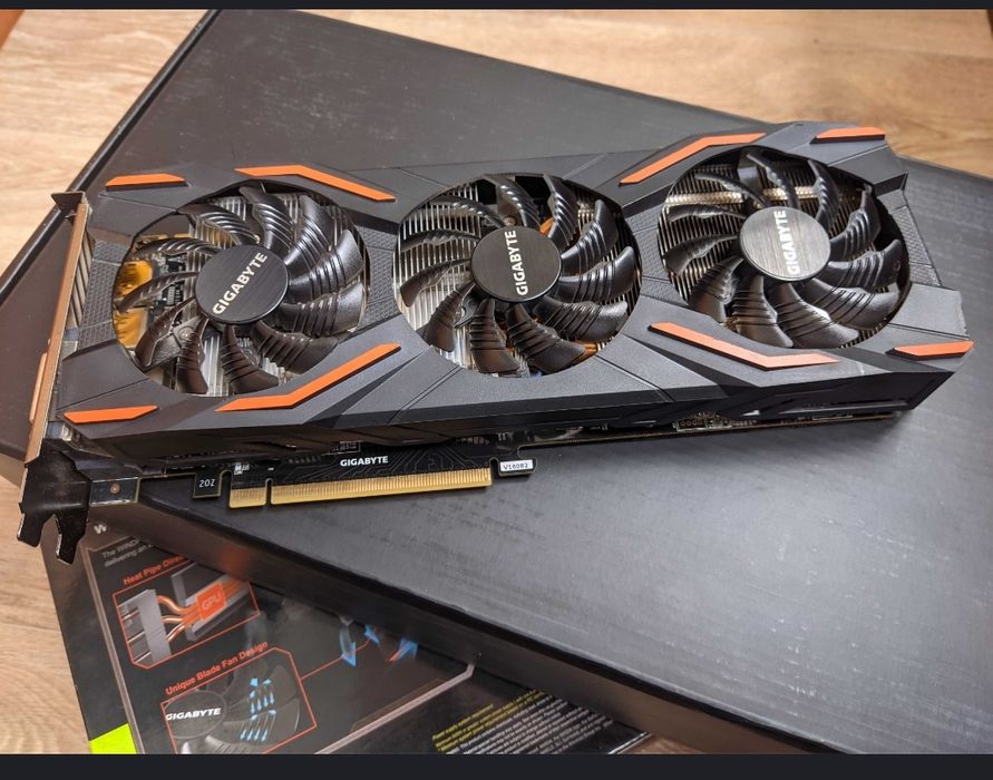 Продам\Обменяю Gigabyte GTX 1080 Windforce