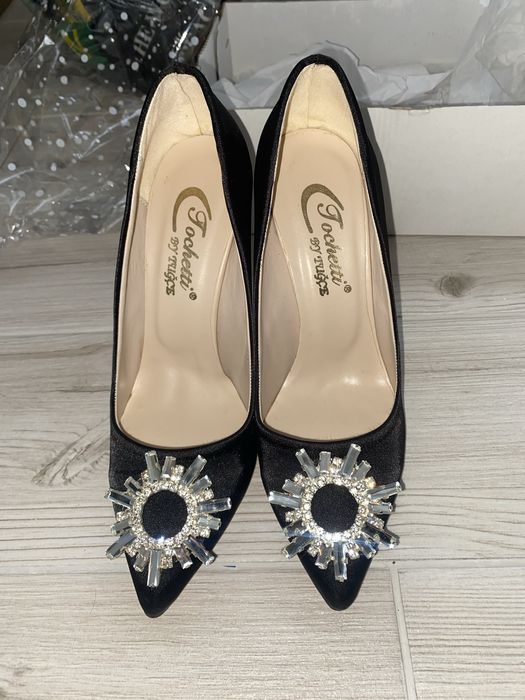 Дуже гарні туфельки