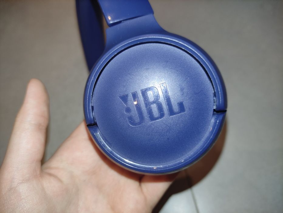Słuchawki JBL granatowe bezprzewodowe