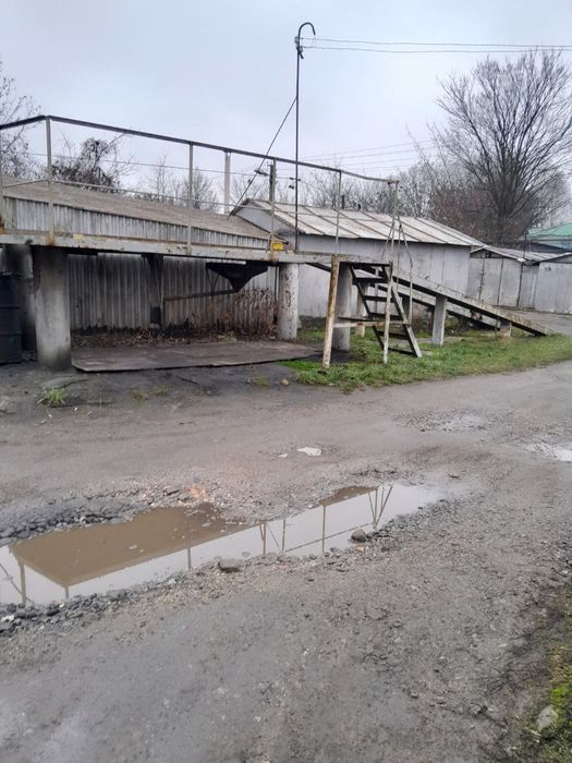 Гараж приватизований, пл 22,2 м2. Cирецька, 39. без торгу