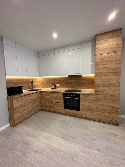 Є ГЕНЕРАТОР оренда 1-кім квартири 45 м2 в ЖК Світло Парк