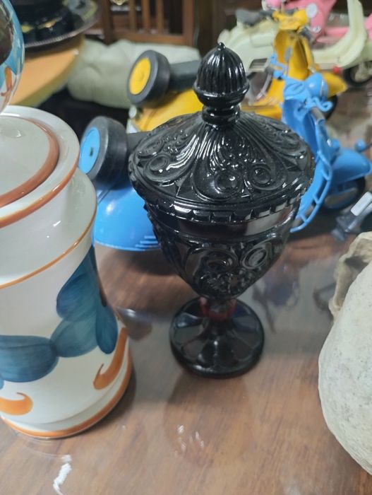 Várias peças decorativas