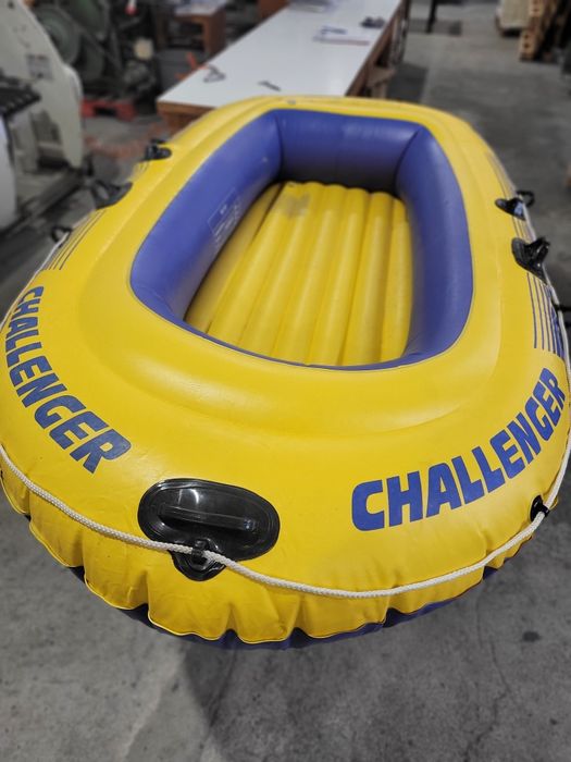 Barco insuflável 3 pessos