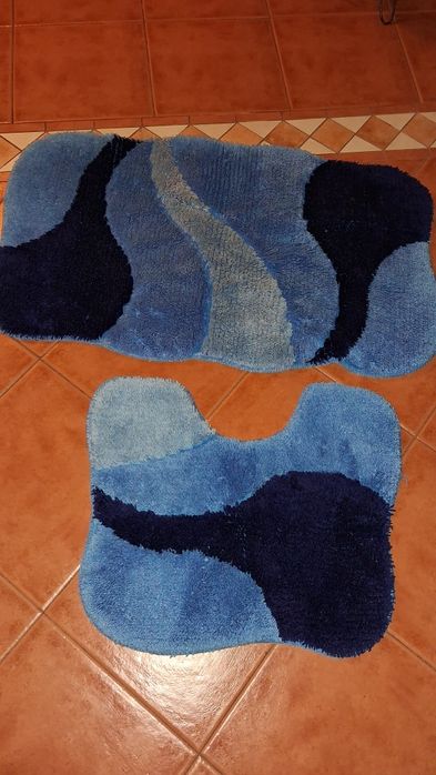 2 tapetes de casa de banho