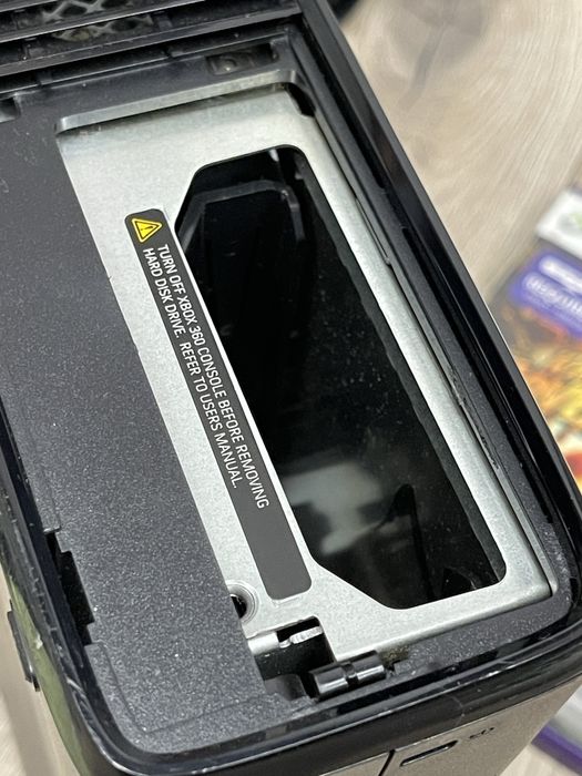 Xbox 360 Slim Komplet, Kinect, 2 Pady, Gry, Dysk 250GB